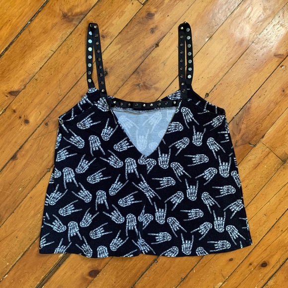 Skeleton Hand & Spike Strap flowing tank 💀🖤🤘 - Picture 6 of 10
